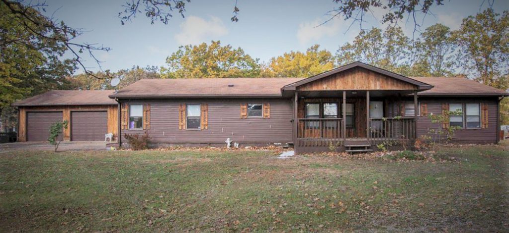 ABSOLUTE HICKORY COUNTY REAL ESTATE AUCTION